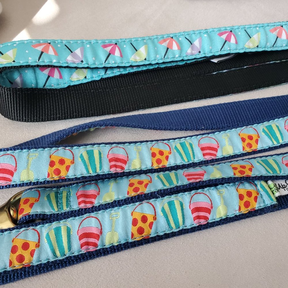 TWO adorable summer Up Country Leashes - both 6' x 1" large size